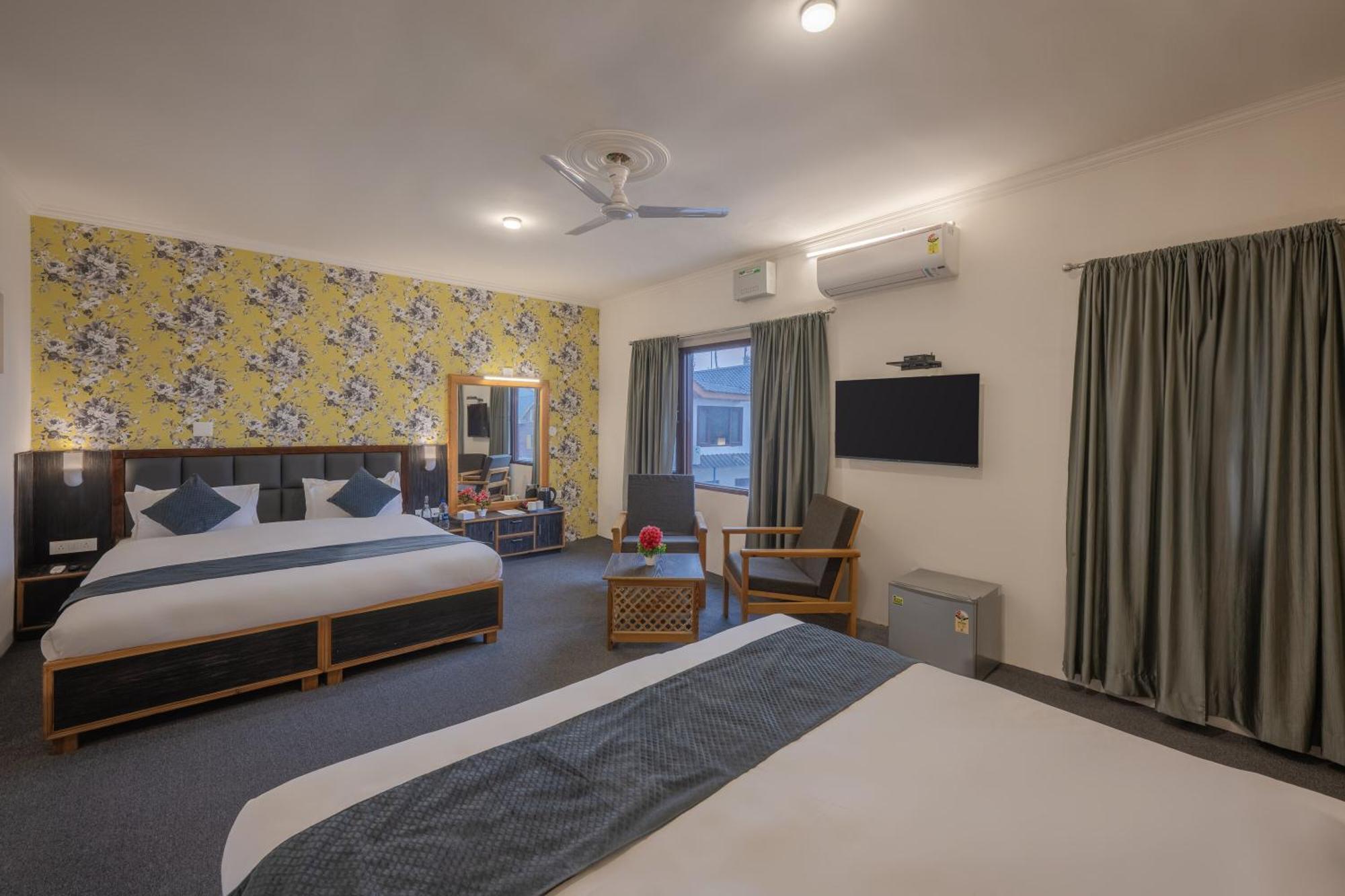 Echor Kashmir Holidays Resort Srinagar Экстерьер фото